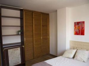 Encantadora habitación en piso de 5 dormitorios en Chueca, Madrid